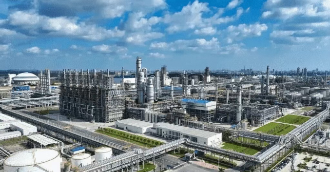 广西石化项目投料开车成功 拉斯维加斯十一台设备覆盖生产全流程